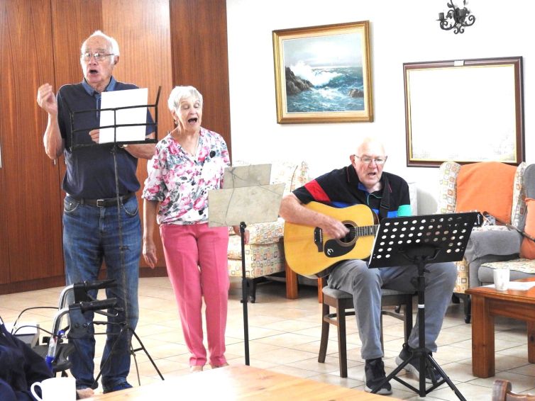 Brian Burls, Bonnie Gosher, Gavin Standing (Thornhill Manor Residents)