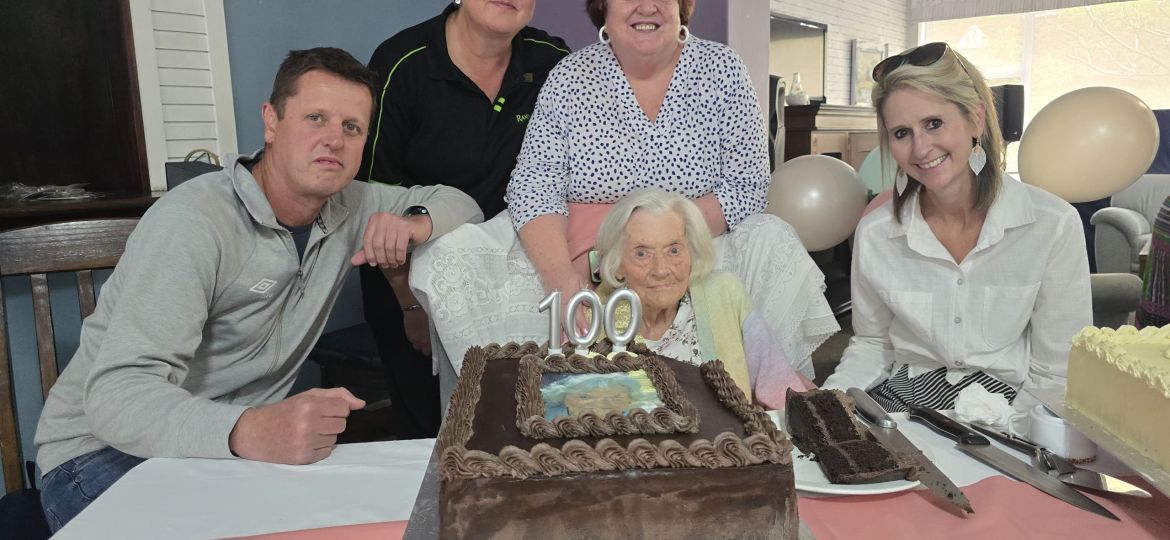 Mona turns 100