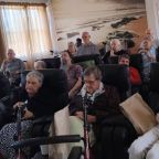 What is a movie without popcorn? Residents at the filming of 'The Full Monty'.